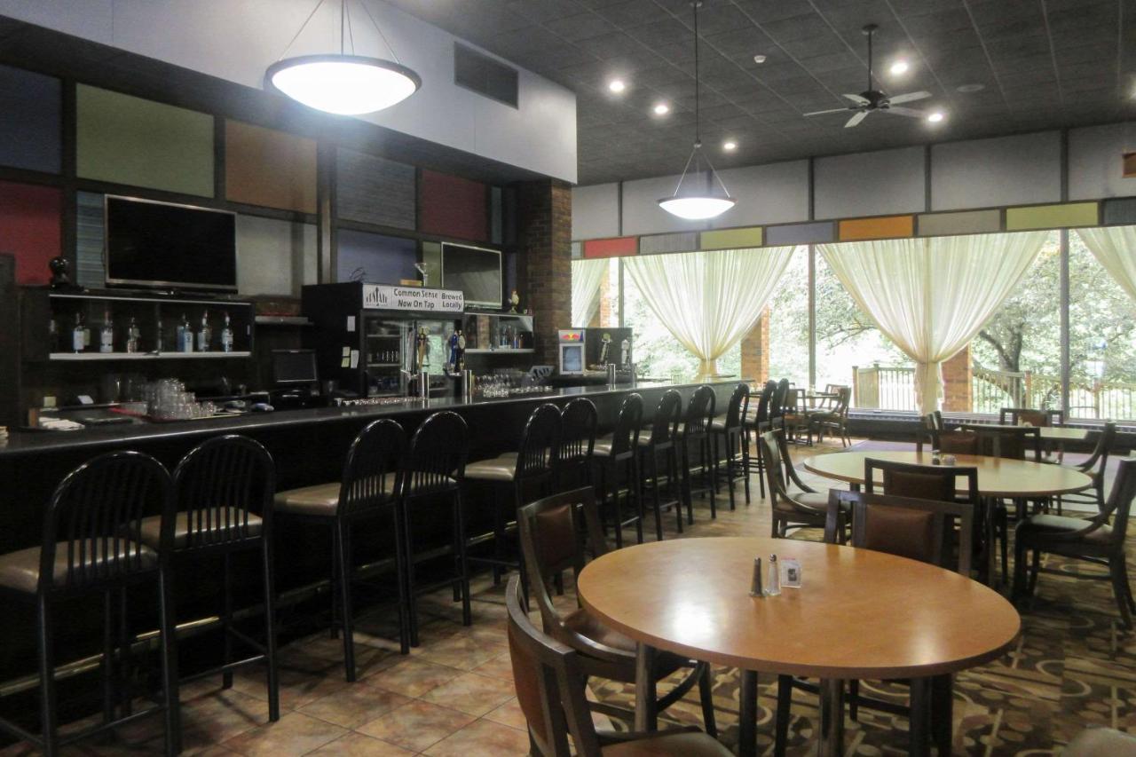 Quality Inn & Suites Owego Luaran gambar