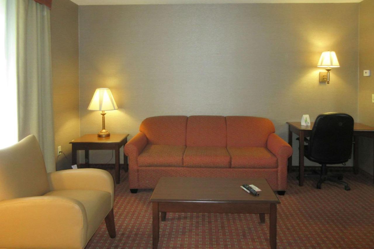 Quality Inn & Suites Owego Luaran gambar