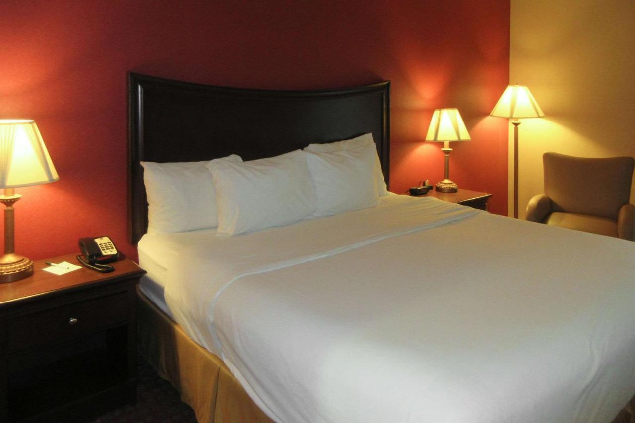 Quality Inn & Suites Owego Luaran gambar